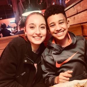 Meet your Posher, Stephanie